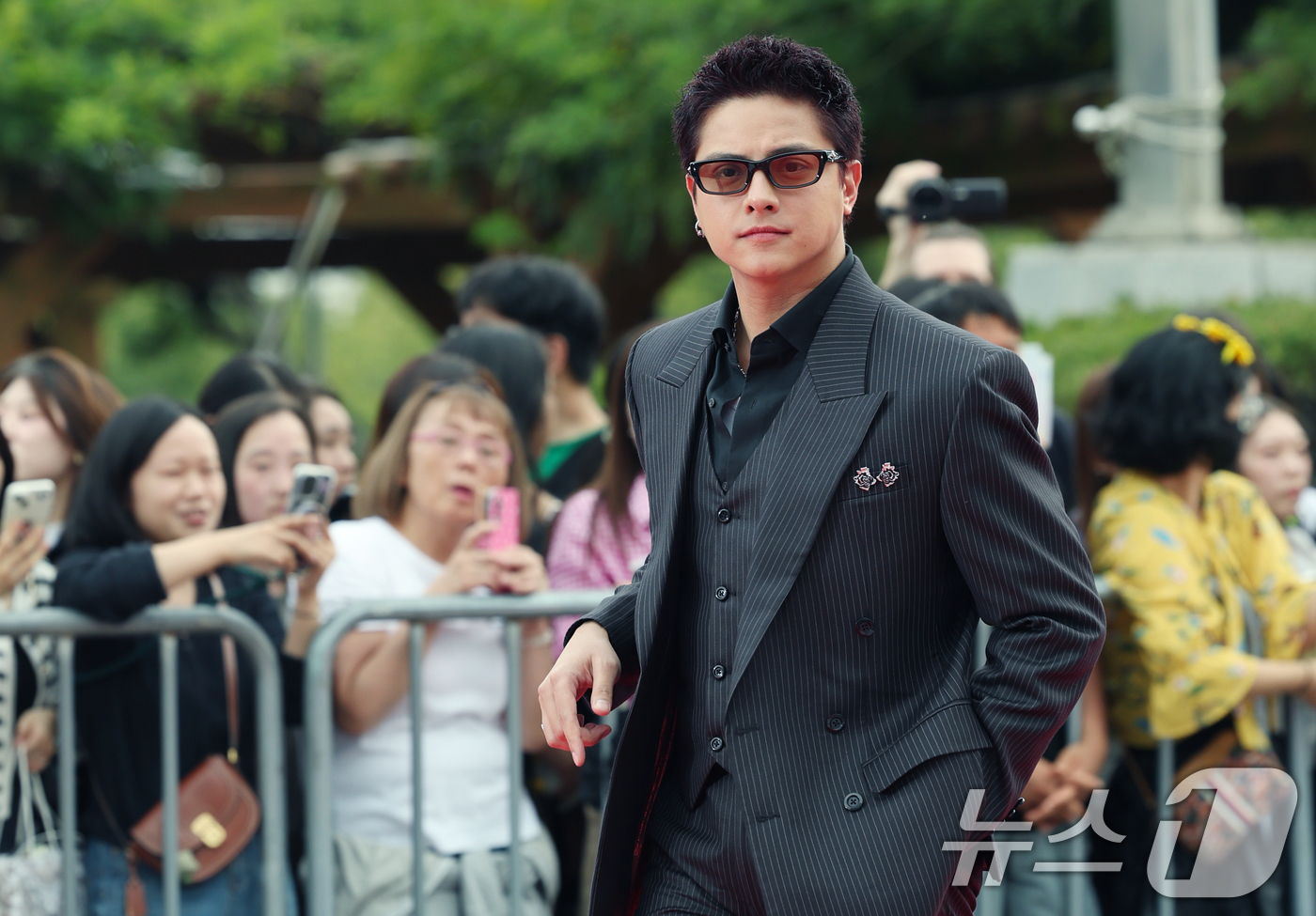 (서울=뉴스1) 권현진 기자 = 필리핀 배우 다니엘 파딜라가 2일 오후 서울 여의도 KBS 홀에서 열린 제20회 서울드라마어워즈에 참석해 레드카펫을 밟고 있다. 2025.10.2/ …