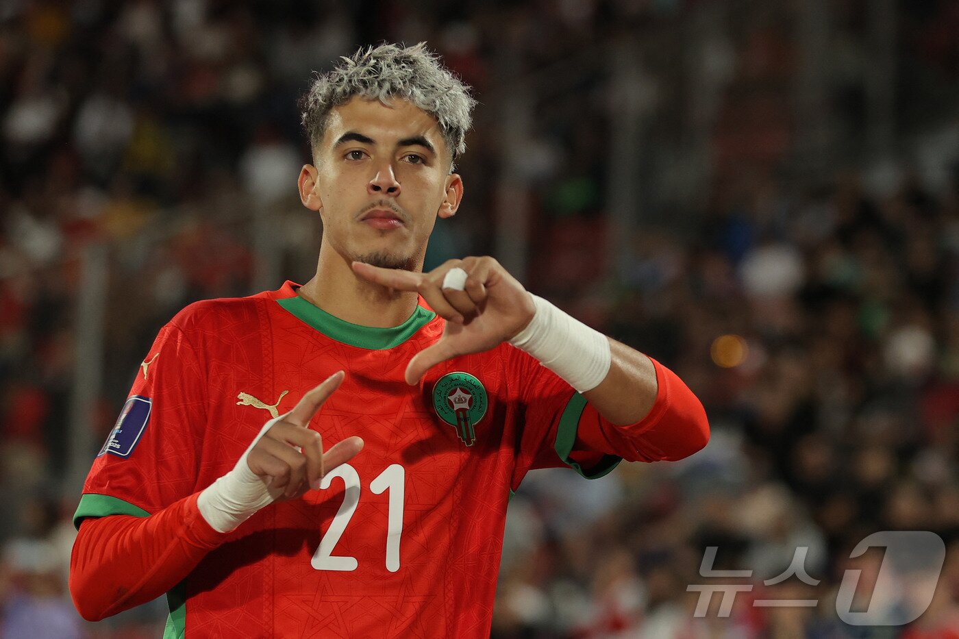 본문 이미지 - 야시르 자비리가 20일&#40;한국시간&#41; 열린 2025 FIFA U20 월드컵 결승 아르헨티나전에서 2골을 터뜨려 모로코의 2-0 승리를 이끌었다. ⓒ AFP=뉴스1