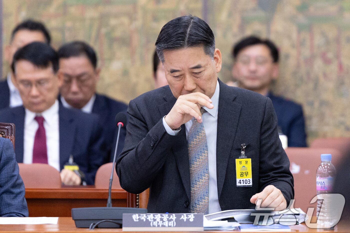 본문 이미지 - 서영충 한국관광공사 사장 직무대리가 20일 서울 여의도 국회에서 열린 문화체육관광위원회 사행산업통합감독위원회 등에 대한 국정감사에 출석해 있다. 2025.10.20/뉴스1 ⓒ News1 이승배 기자