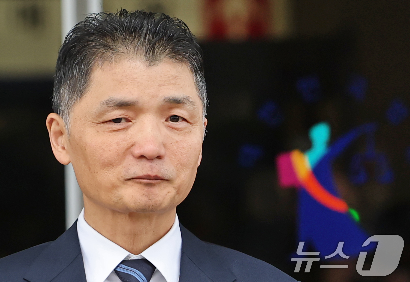 (서울=뉴스1) 오대일 기자 = 카카오 창업자 김범수 경영쇄신위원장이 21일 서울 양천구 서울남부지방법원에서 열린 자본시장법 위반 1심 선고 공판에서 무죄를 선고받은 후 심경을 밝 …