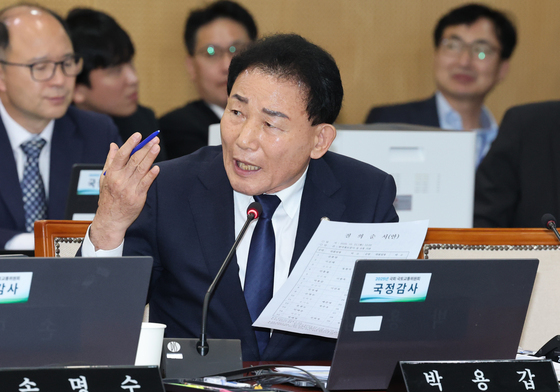 '카카오모빌리티 택시 배회영업 가맹수수료 부과 금지법' 국토위 통과