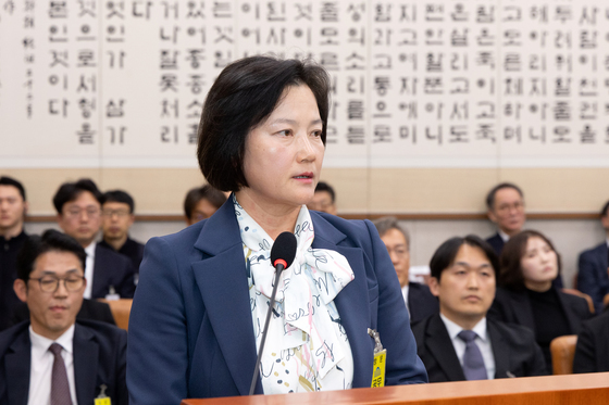 '강등' 정유미 검사장, 인사 취소 소송…"인사권 껍질로 강등 비겁"(종합)