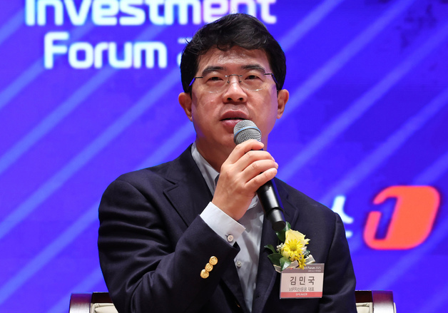 월덱스, 이사보수 안건 부결…2대주주 VIP운용 반대