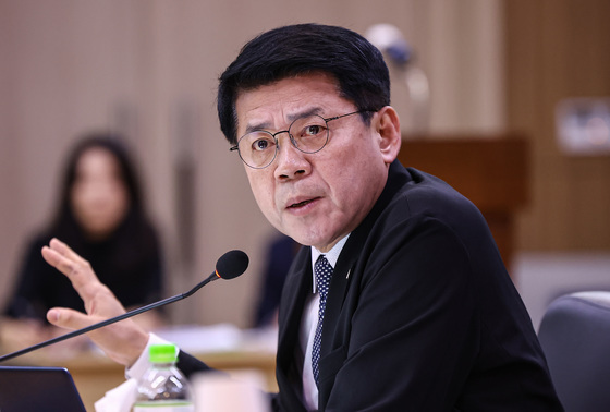 조국혁신당 새 원내대표 김준형…국립외교원장 출신 국제정치학자
