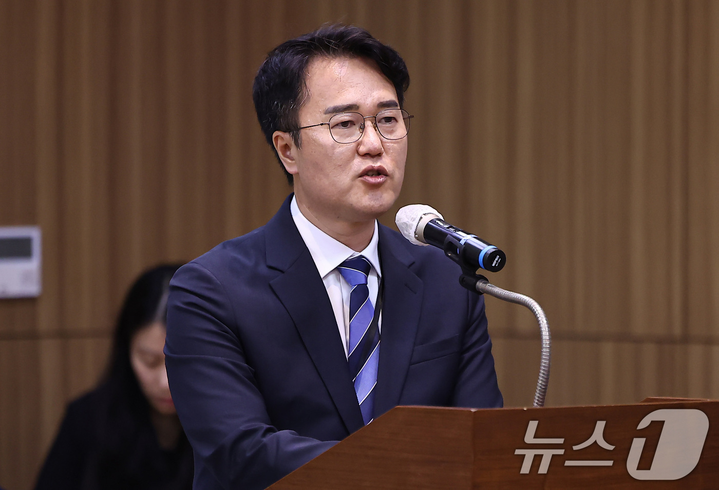 (프놈펜(캄보디아)=뉴스1) 김도우 기자 = 남석현 캄보디아 경찰영사가 22일(현지시간) 캄보디아 프놈펜 주캄보디아 한국 대사관에서 열린 외교통일위원회 주캄보디아대사관·주베트남대사 …