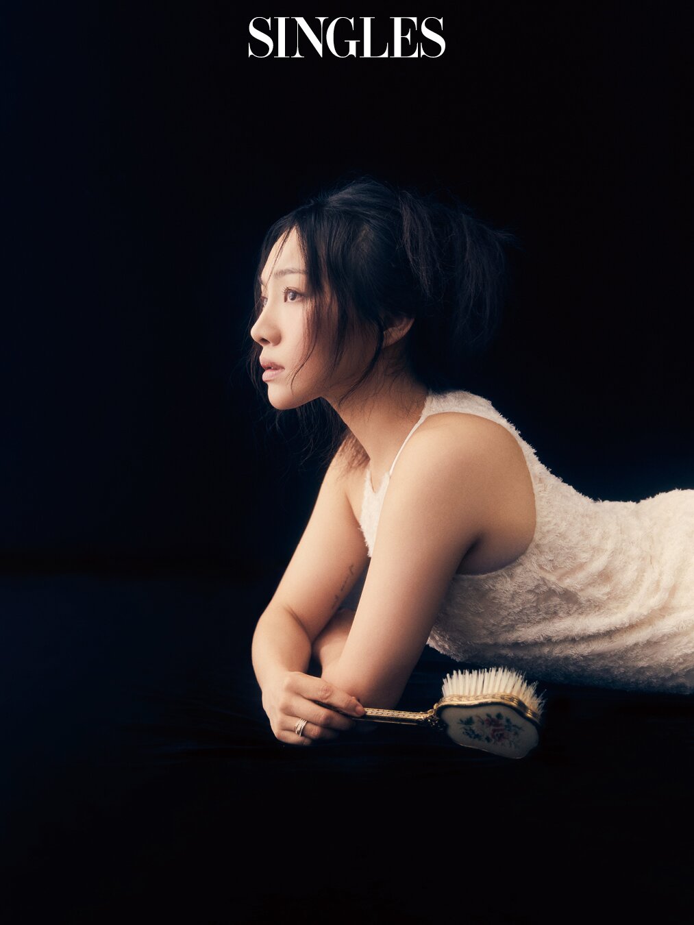 본문 이미지 - 최희서/ 매거진 싱글즈