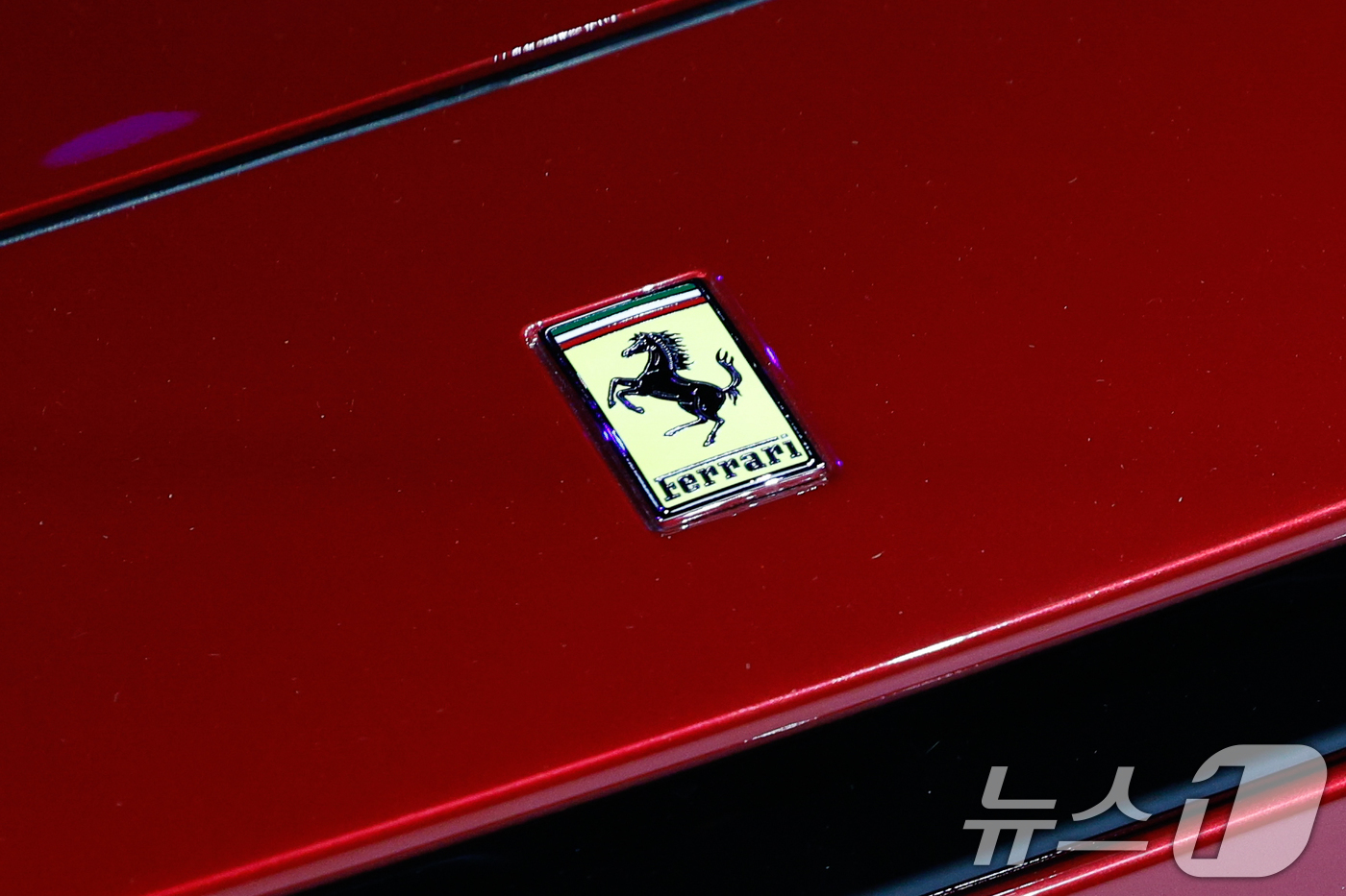 (서울=뉴스1) 안은나 기자 = 23일 서울 광진구 워커힐호텔 빛의 시어터에서 열린 페라리 신형 2도어 쿠퍼 '아말피'(Ferrari Amalfi) 국내 공식 출시 기자 간담회에서 …