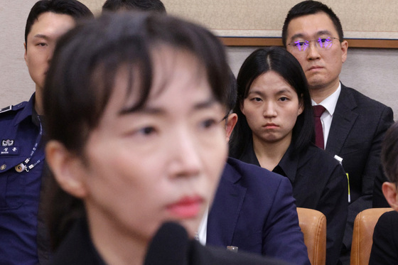 '관봉권 띠지 분실' 검찰수사관, 상설특검 첫 조사서 혐의 부인(종합)