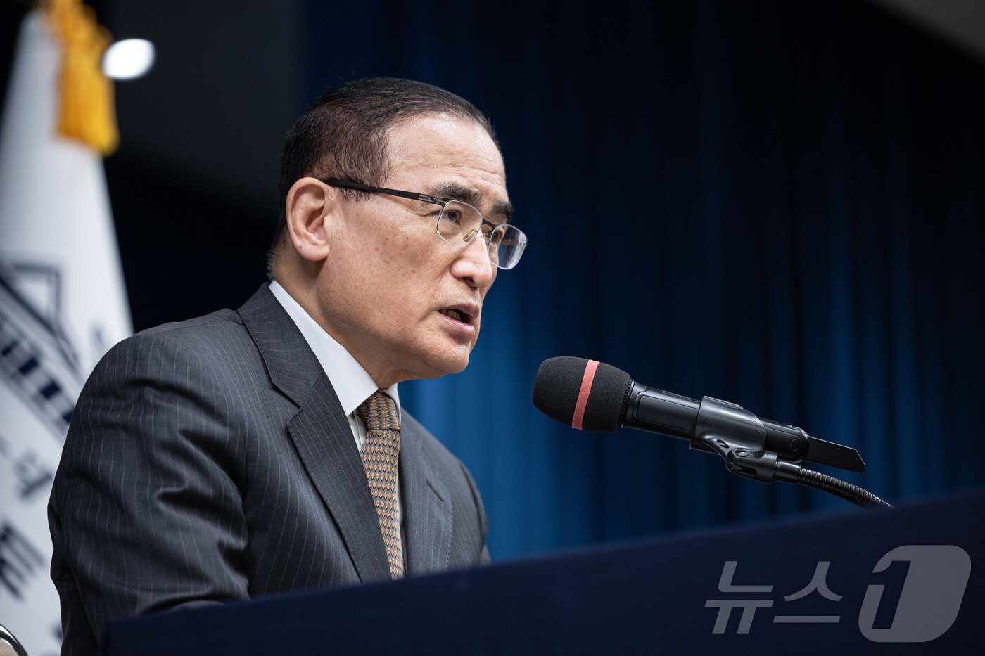 본문 이미지 - 위성락 국가안보실장이 24일 서울 용산 대통령실 청사에서 이재명 대통령의 ASEAN 순방 및 APEC 정상회의 일정 관련 브리핑을 하고 있다. 2025.10.24/뉴스1 ⓒ News1 이재명 기자