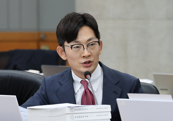 "김일성 만세 부르던 사람" 발언 논란…김준환 "진심으로 사과"