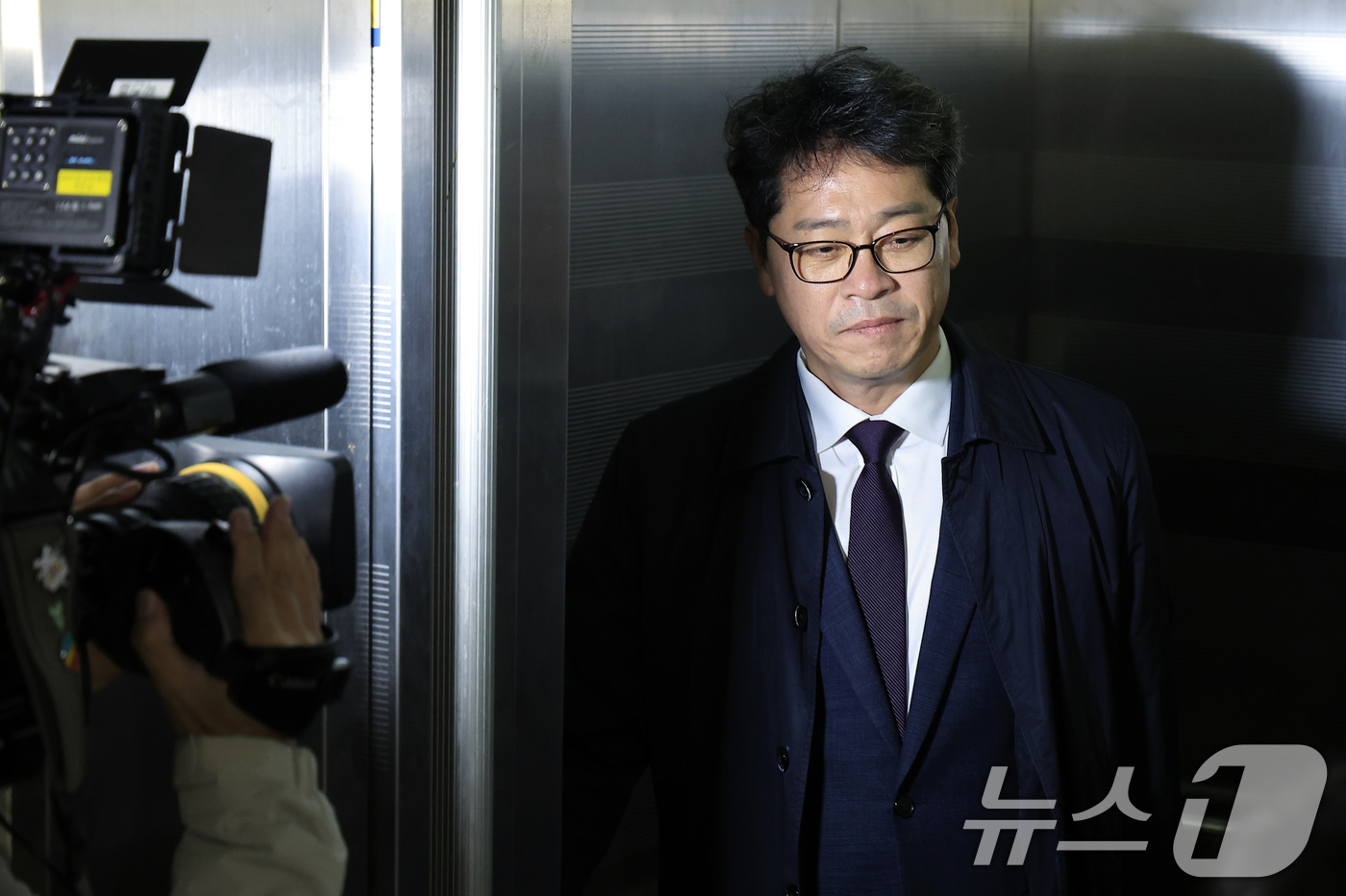 (서울=뉴스1) 박정호 기자 = 박석일 전 고위공직자범죄수사처 수사3부장이 27일 오전 서울시 서초구 서초중앙로 해병대원 순직 사건 관련 의혹을 수사하는 순직해병특검팀(특별검사 이 …