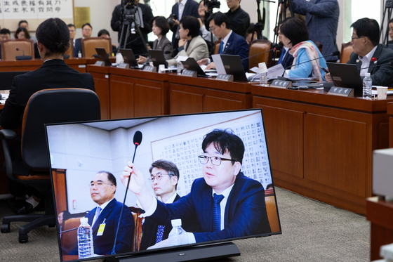 상설특검, '관봉권 의혹' 최재현 검사 피의자 신분 첫 소환