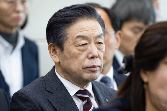 '시설 사적 유용' 김형석 독립기념관장, 대통령 업무보고서 배제