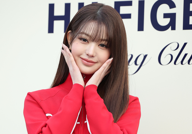 법원, '장원영 비방' 탈덕수용소-스타쉽엔터 강제조정 결정