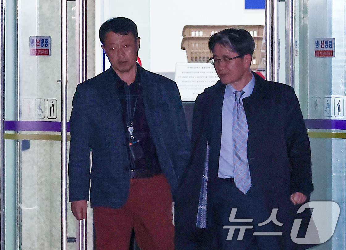 (과천=뉴스1) 김성진 기자 = 해병대원 순직 사건 관련 의혹을 수사하는 순직해병특검팀(특별검사 이명현)의 피의자 소환 조사를 앞둔 오동운 고위공직자범죄수사처(공수처) 처장이 28 …