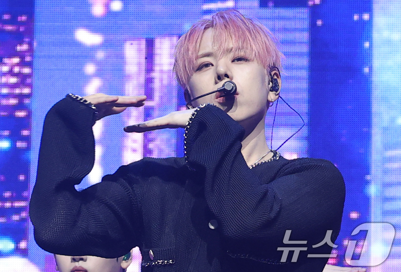 (서울=뉴스1) 권현진 기자 = 그룹 위아이(WEi) 장대현이 29일 오후 서울 광진구 예스24라이브홀에서 가진 여덟 번째 미니 앨범 'Wonderland'(원더랜드) 발매 쇼케이 …