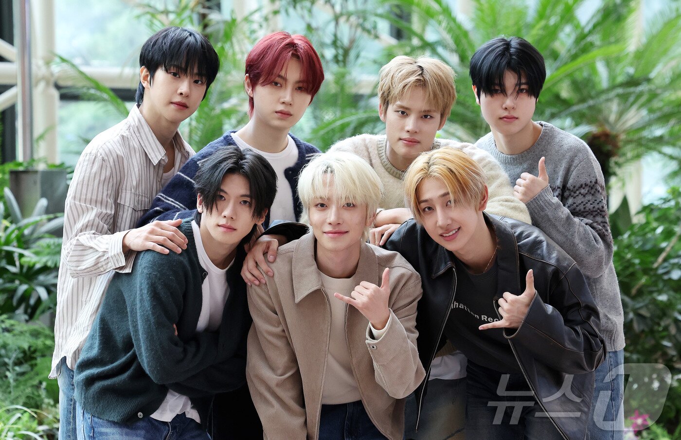 본문 이미지 - 그룹 뉴비트&#40;NEWBEAT&#41; 멤버들. 박민석&#40;왼쪽 위부터 시계방향&#41;, 김태양, 전여여정, 김리우, 최서현, 조윤후, 홍민성 ⓒ News1 박지혜 기자