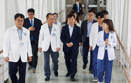 이형훈 제2차관, 추석 연휴 기간 응급의료체계 점검
