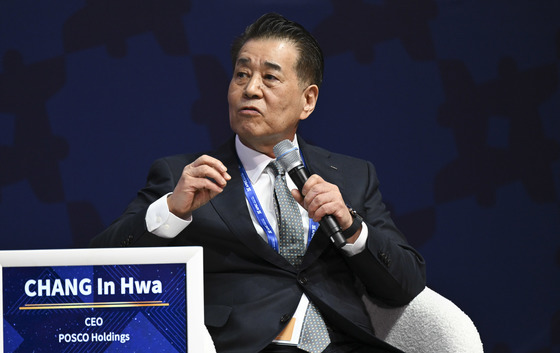 장인화 회장, 포항제철소서 새해 첫 행보 "현장 안전, 최우선 가치"