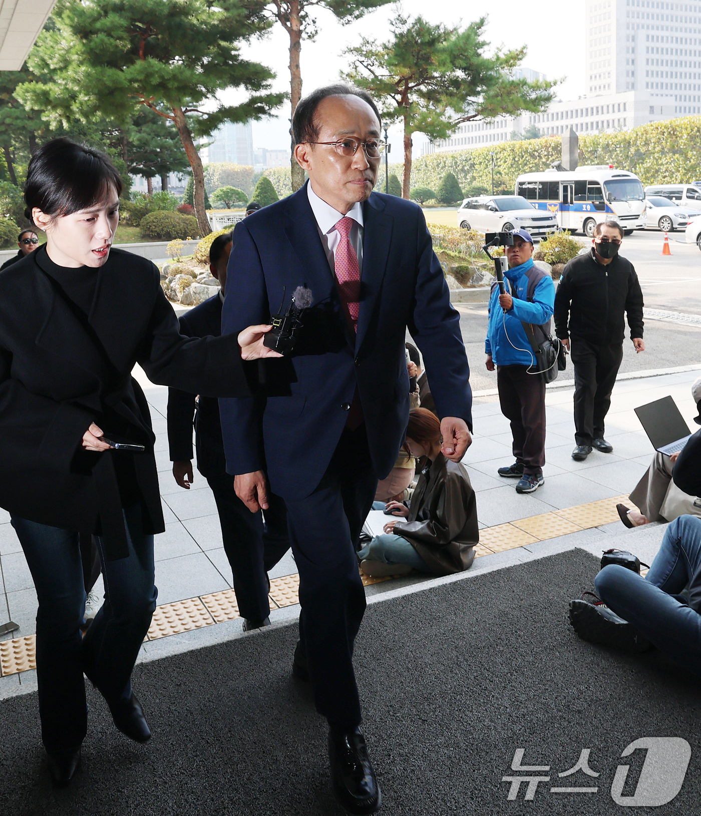 (서울=뉴스1) 오대일 기자 = 국회의 계엄해제 의결을 방해한 의혹을 받는 추경호 전 국민의힘 원내대표가 30일 오전 서울 서초구 서울고등검찰청에 마련된 내란 특검팀(특별검사 조은 …