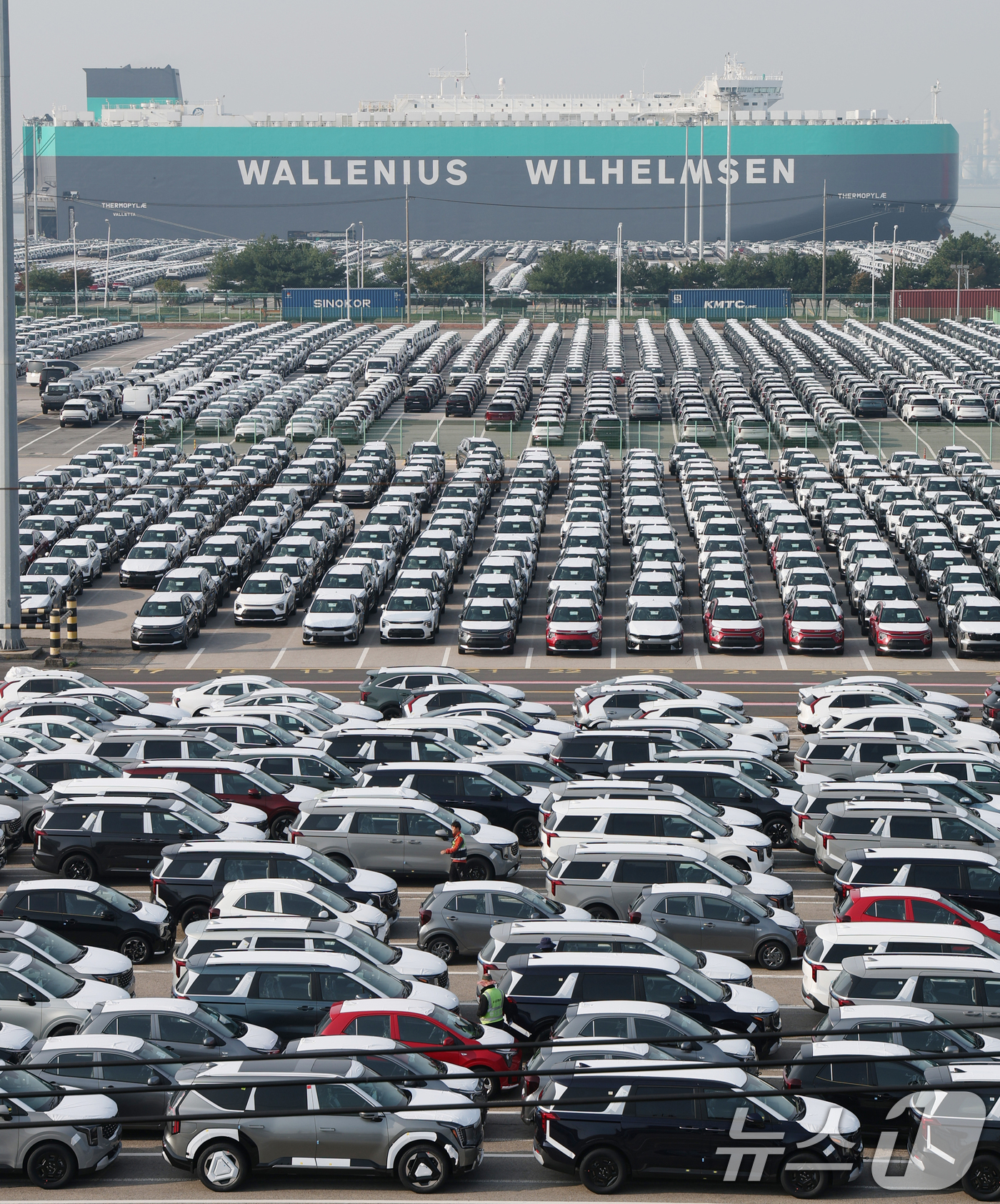 (평택=뉴스1) 김영운 기자 = 한미 양국이 2차 정상회담을 계기로 관세협상을 타결하면서 한국산 수입차에 대한 미국 관세가 현행 25%에서 일본·유럽연합(EU)와 동등한 수준인 1 …