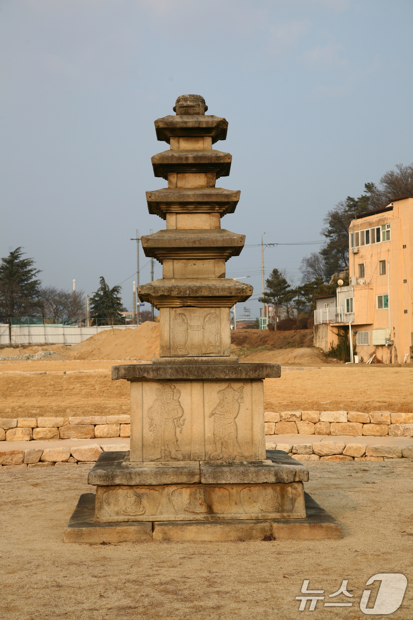 (서울=뉴스1) = 국가유산청은 30일 '서산 보원사지 오층석탑'과 '예천 개심사지 오층석탑'을 국가지정 문화유산 국보로 지정 예고했다.사진은 예천 개심사지 오층석탑. (국가유산청 …