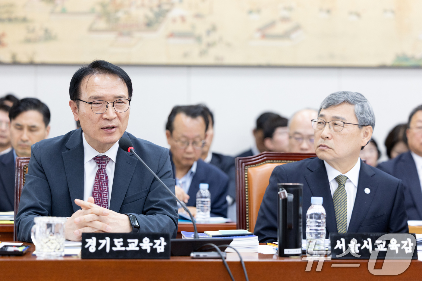 (서울=뉴스1) 이승배 기자 = 임태희 경기도교육감이 30일 서울 여의도 국회에서 열린 교육위원회 교육부 등에 대한 국정감사에 출석해 의원 질의에 답변하고 있다. 2025.10.3 …