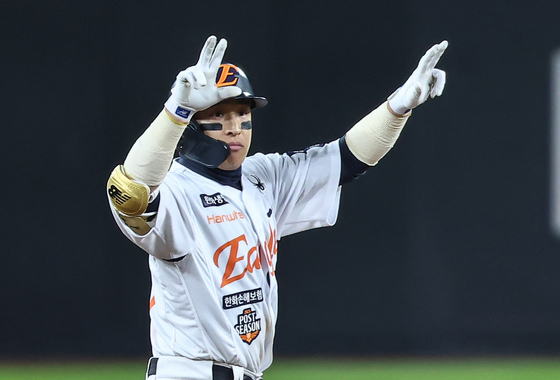 프로야구 한화·두산, 손아섭-이교훈 '1대1 트레이드'