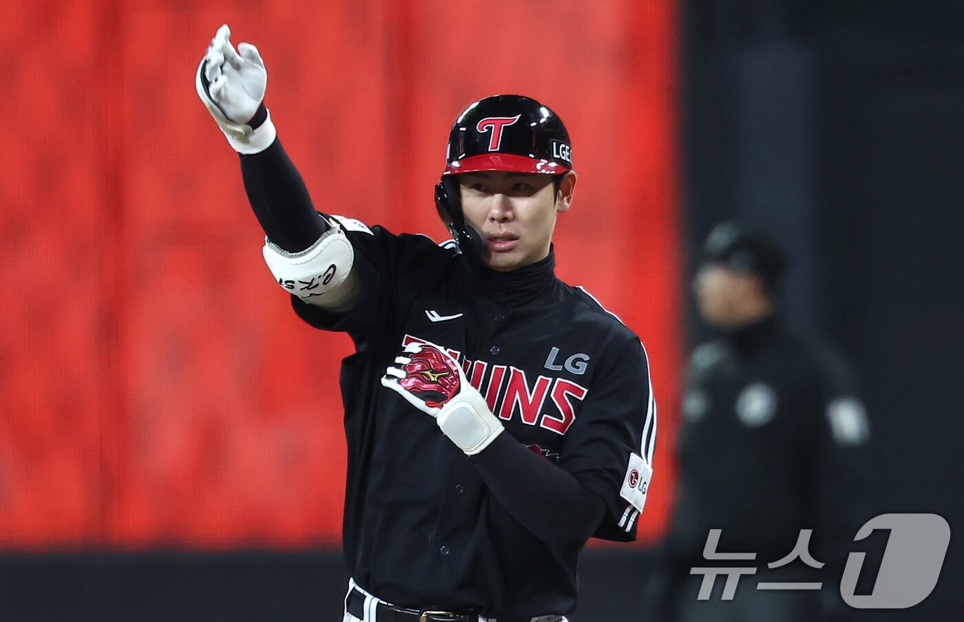 본문 이미지 - LG 트윈스 외야수 홍창기. 2025.10.30/뉴스1 ⓒ News1 김도우 기자