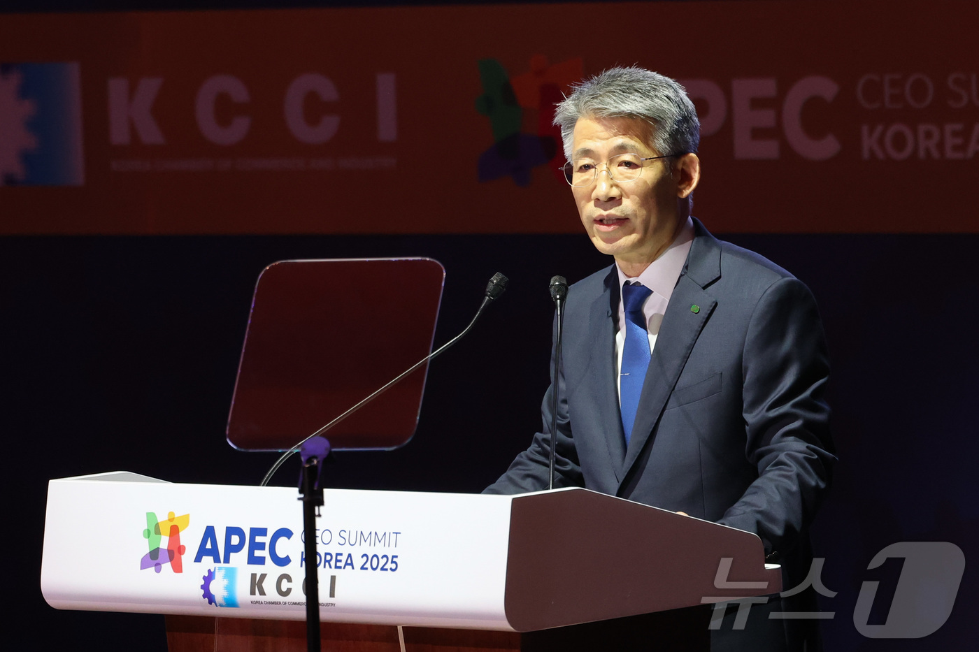 (경주=뉴스1) 김민지 기자 = 조석진 한국수력원자력 기술부사장이 31일 오전 경북 경주 예술의전당에서 열린 아시아태평양경제협력체(APEC) 최고경영자(CEO) 서밋(Summit) …