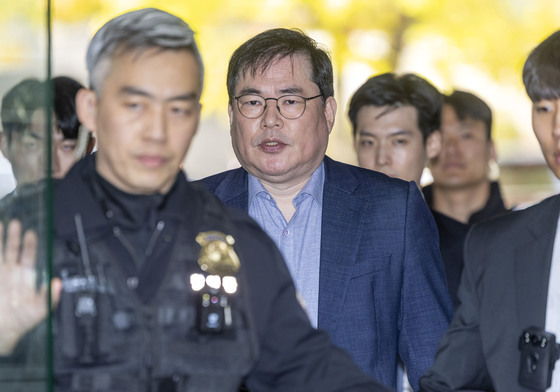 대장동 1심에 與 "정치검찰 석고대죄" vs 野 "李대통령 재판 재개"