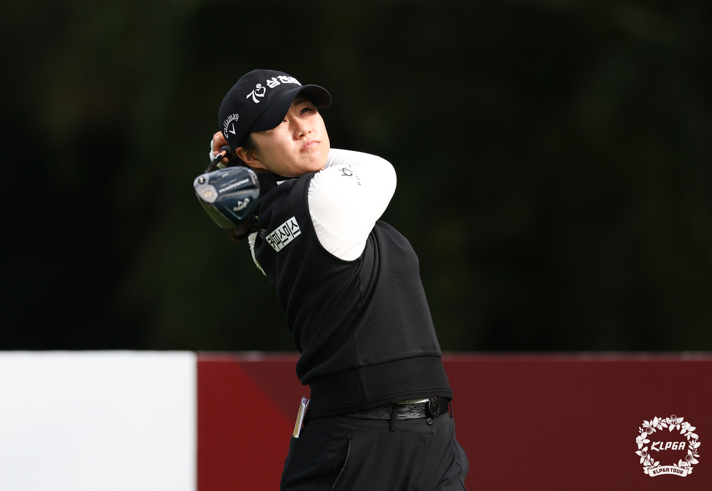 (서울=뉴스1) = 마다솜이 31일 제주시 엘리시안 제주CC에서 열린 'S-OIL 챔피언십 2025' 2라운드 2번 홀에서 티샷을 하고 있다. (KLPGA 제공. 재판매 및 DB …