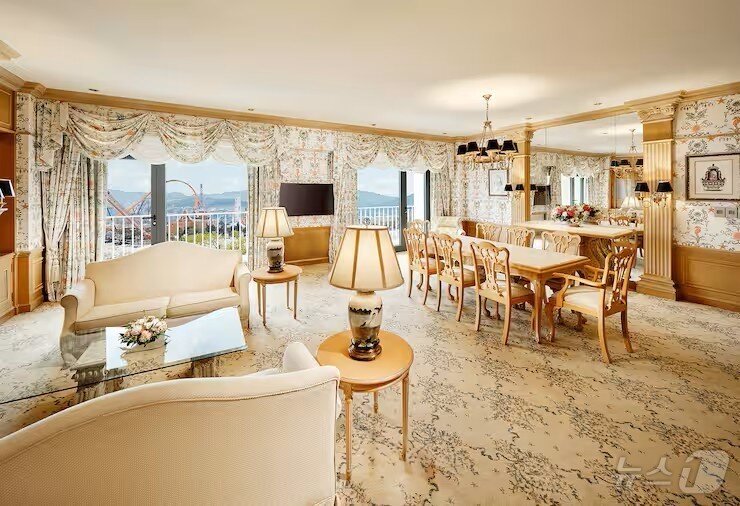 본문 이미지 - 로열이규제큐티브 스위트(힐튼경주 제공) 