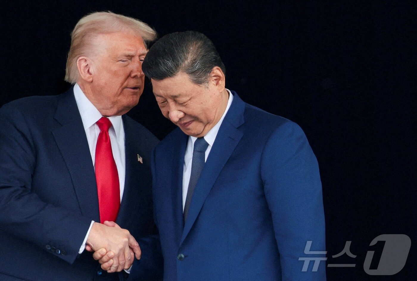 본문 이미지 - 트럼프 시진핑 부산 정상회담. 2025.10.30 ⓒ 로이터=뉴스1 ⓒ News1 이지예 객원기자