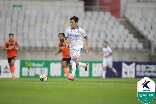 본문 이미지 - 프로축구 K리그2 인천 유나이티드 박승호.&#40;한국프로축구연맹 제공&#41;