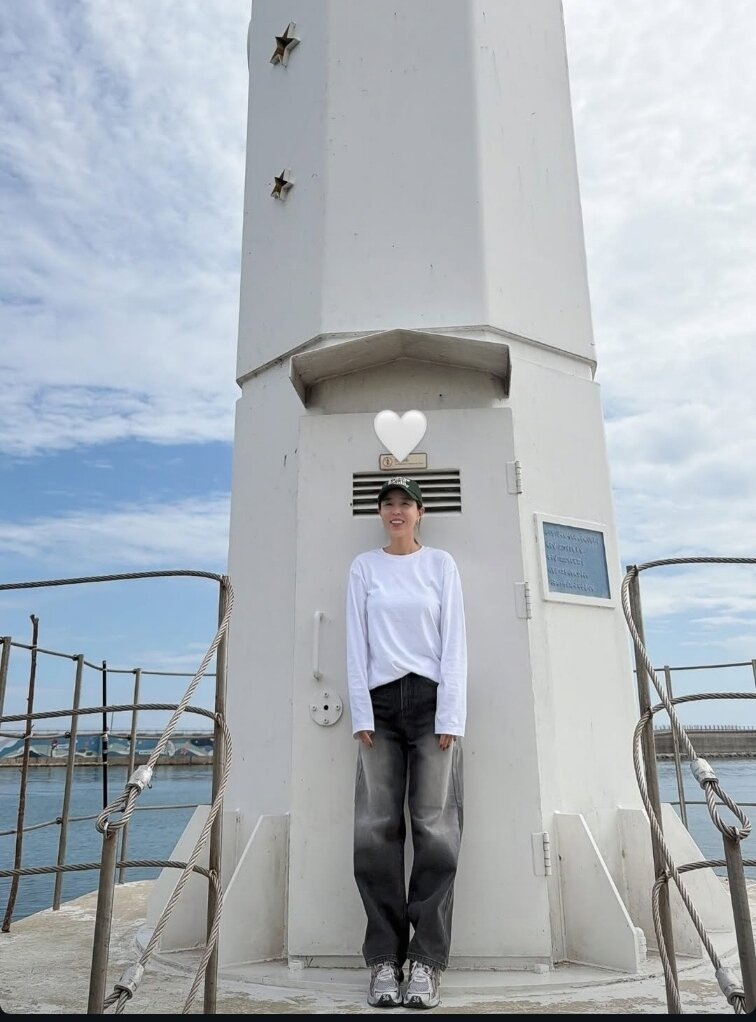 본문 이미지 - 가수 신지 인스타그램