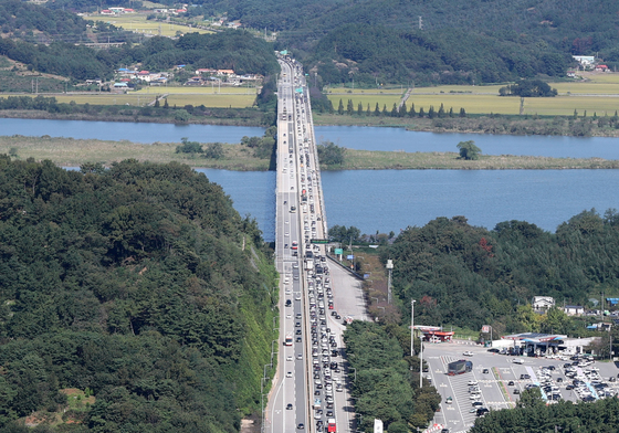 설 당일 '전주→서울' 7시간 50분…전북고속도로 17일 '최대 혼잡'