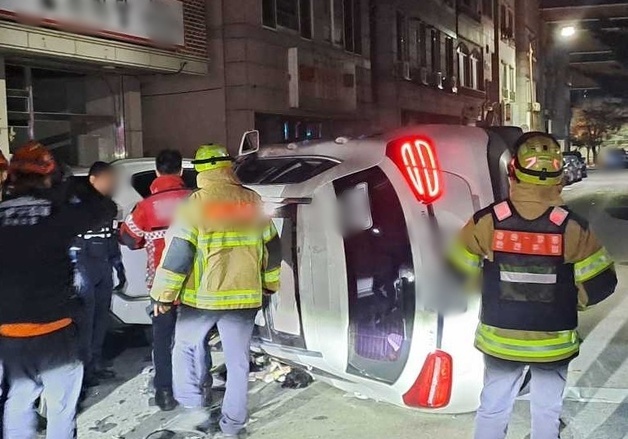 쾅쾅쾅쾅…강릉 만취운전 40대女, 차량 4대 들이받고 벌러덩