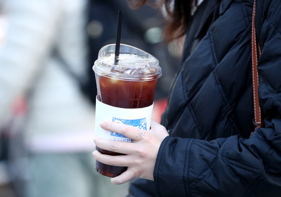 북쪽서 몰아친 찬공기에 아침 최저 -5.2도…내일 서울 첫 영하권