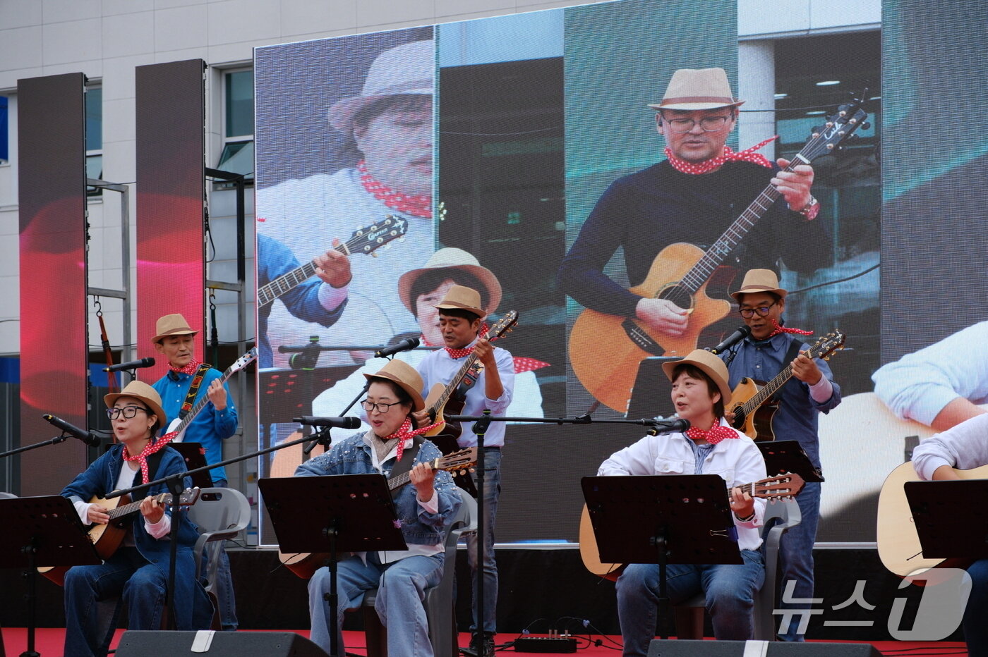 본문 이미지 -  2025 논산시 평생학습축제 및 제1회 도서문화제 (논산시 제공.재판매 및 DB금지)/뉴스1