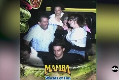 본문 이미지 - 롤러코스터에서 발생할 뻔한 인명사고를 막아낸 에반스 부부. 출처=ABC뉴스.