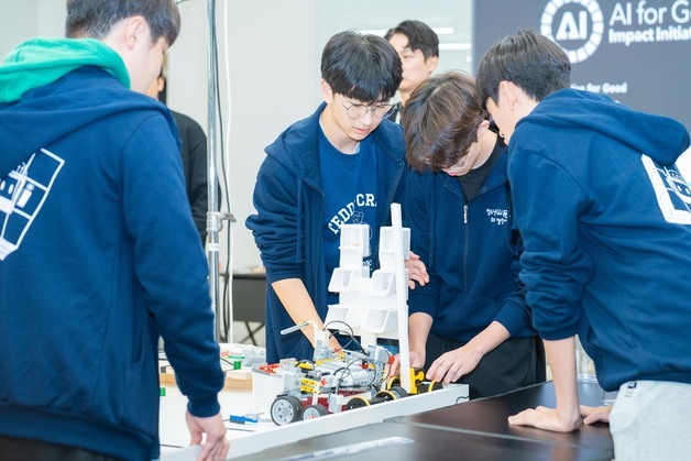 네이버 커넥트재단, ITU 청소년 로보틱스 챌린지 대회 지원