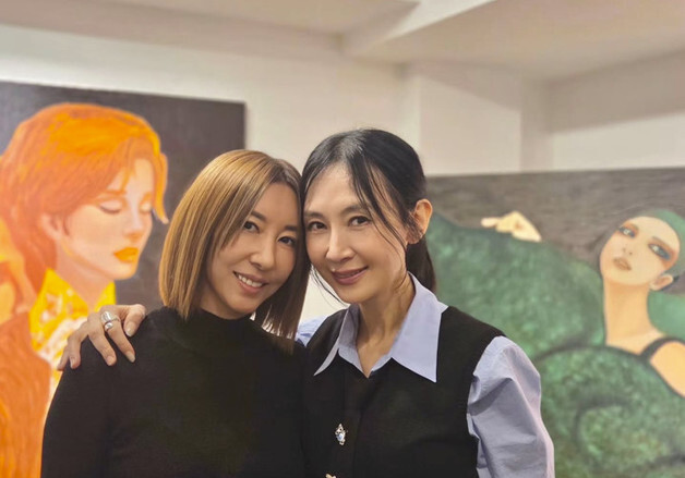 57세 채시라·56세 김완선, 자기관리 끝판왕들의 만남…빛나는 미모·몸매 [N샷]