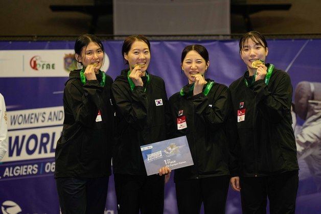 한국 펜싱 女 사브르, 월드컵 단체전 우승…전하영, 2관왕 달성
