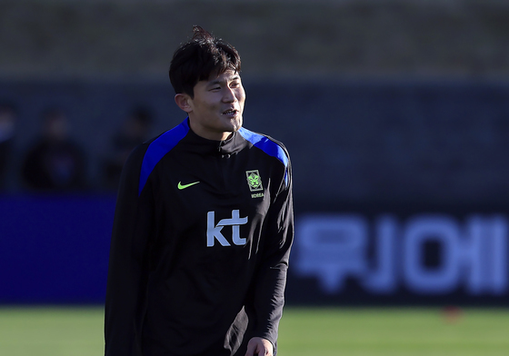 훈련하는 김민재