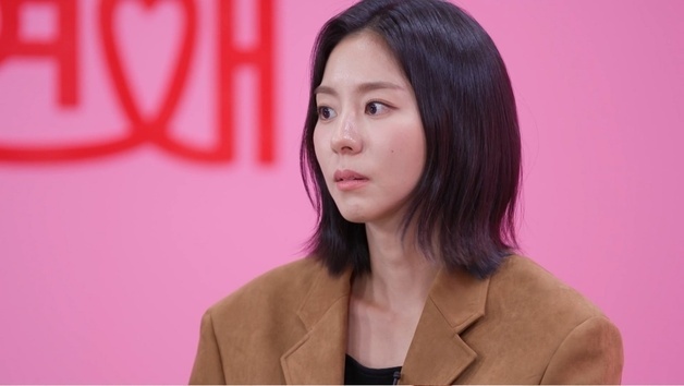 유이 "연습생 시절 폭식으로 10kg 쪄, 채워지지 않는 느낌"