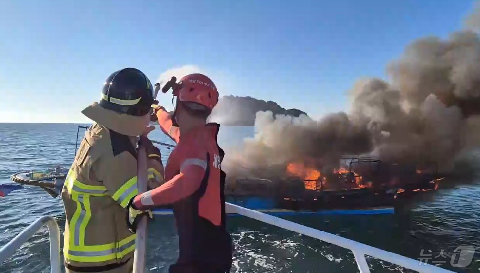 (서울=뉴스1) = 태안해양경찰서(서장 김진영)는 동절기 해양사고 예방을 위한 대비‧대응 대책을 수립하고 동절기 기간 안전관리를 강화한다고 11일 밝혔다. 사진은 충남 태안군 을미 …