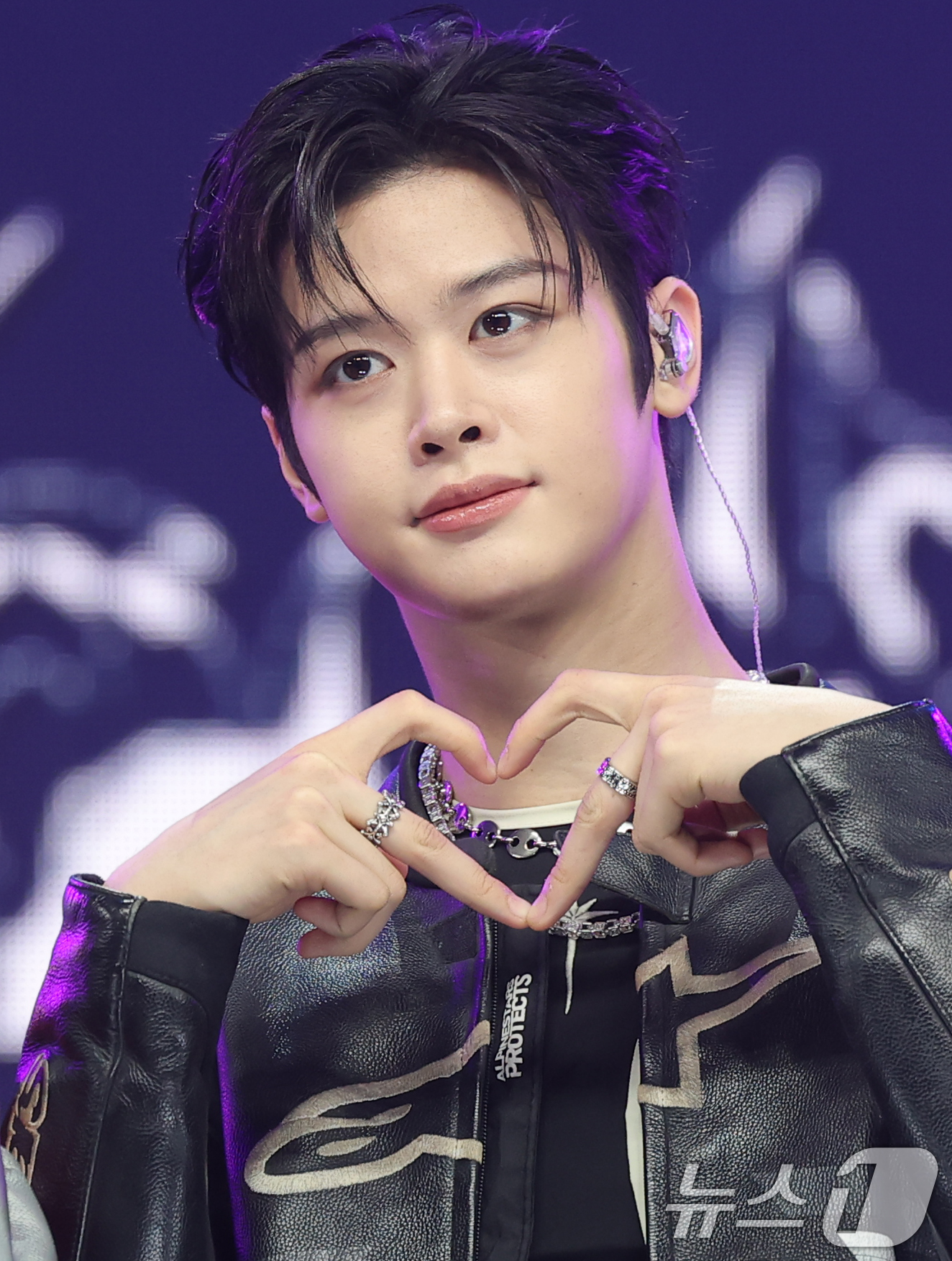 (서울=뉴스1) 권현진 기자 = 그룹 클로즈 유어 아이즈(CLOSE YOUR EYES)의 마징시앙이 11일 서울 강서구 SBS 공개홀에서 열린 미니 3집 'blackout(블랙아웃 …