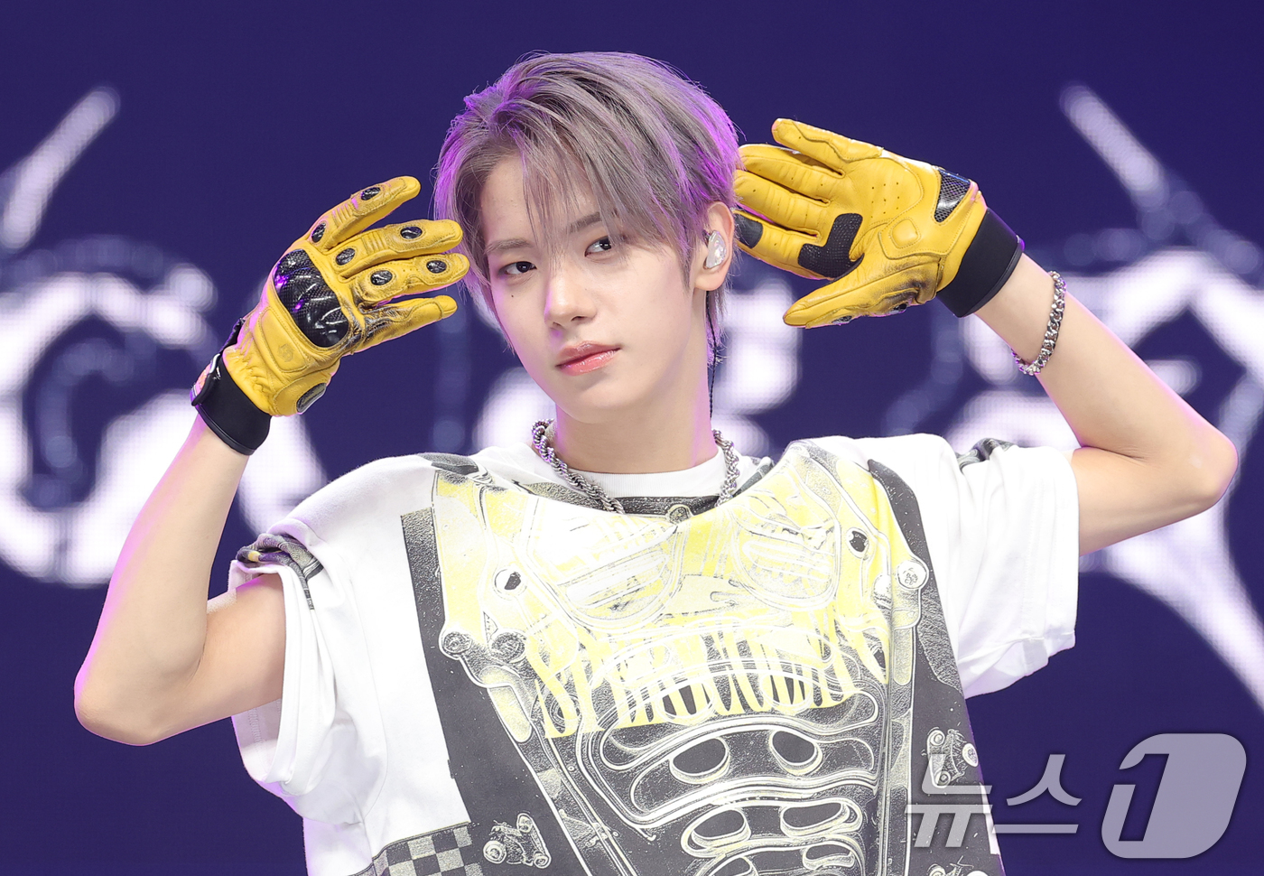 (서울=뉴스1) 권현진 기자 = 그룹 클로즈 유어 아이즈(CLOSE YOUR EYES)의 송승호가 11일 서울 강서구 SBS 공개홀에서 열린 미니 3집 'blackout(블랙아웃) …