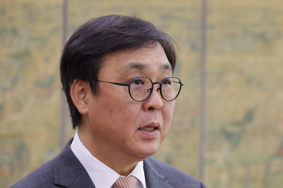 최휘영 장관 "대법 판결은 개발 승인 아니다…조례개정 적법성만 인정"